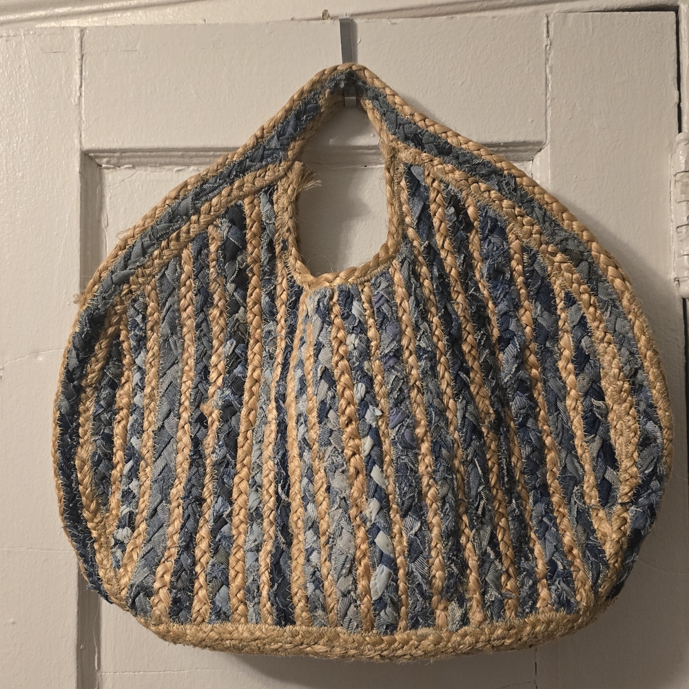 Antik Kraft Blue and Natural Straw Braided Tote